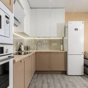 Продается Многокомнатная квартира, 87,6 м²