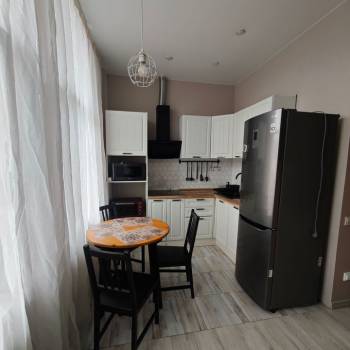 Сдается 1-комнатная квартира, 35 м²