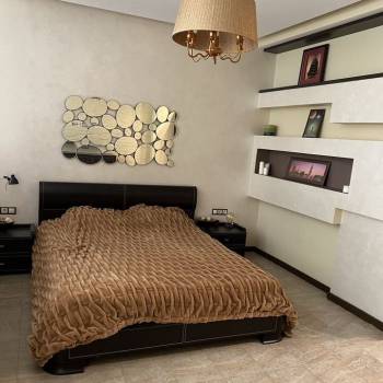 Сдается 1-комнатная квартира, 60 м²
