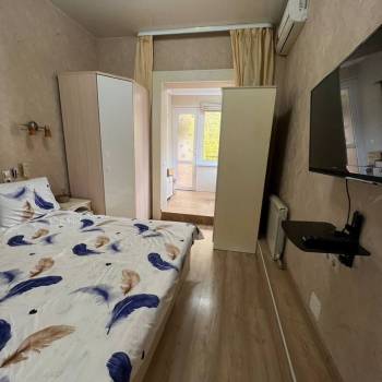 Сдается 1-комнатная квартира, 36 м²