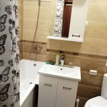 Сдается 1-комнатная квартира, 40 м²