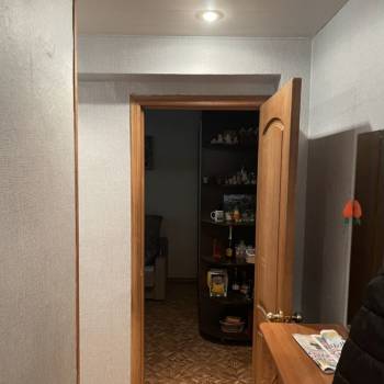 Продается Многокомнатная квартира, 75 м²