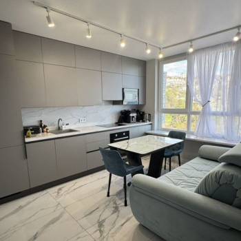 Сдается 1-комнатная квартира, 41 м²