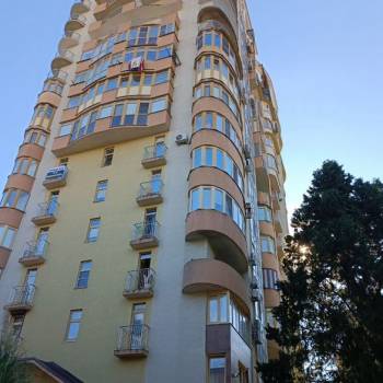 Сдается 2-х комнатная квартира, 65 м²