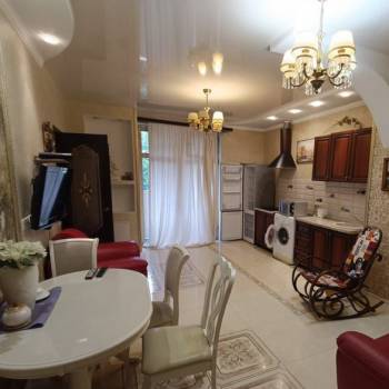 Сдается 2-х комнатная квартира, 65 м²
