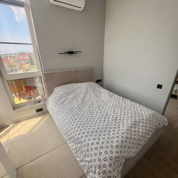 Сдается Многокомнатная квартира, 60 м²