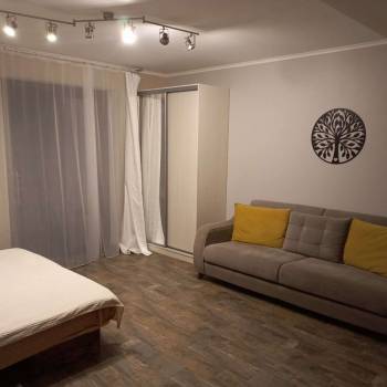 Сдается 1-комнатная квартира, 40 м²