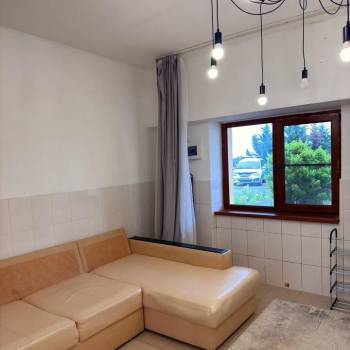 Сдается 1-комнатная квартира, 35 м²