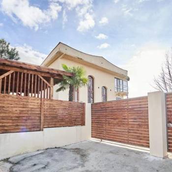 Сдается Дом, 270 м²