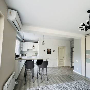 Продается 3-х комнатная квартира, 60 м²