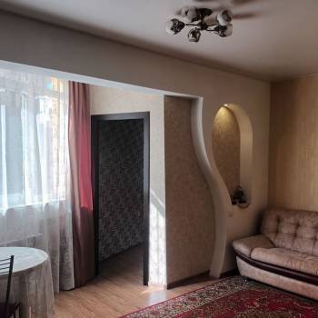 Продается 1-комнатная квартира, 38,4 м²