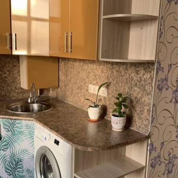 Продается 1-комнатная квартира, 33 м²