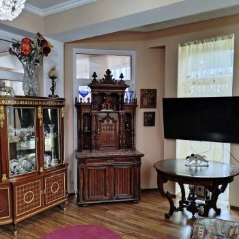 Сдается Многокомнатная квартира, 100 м²