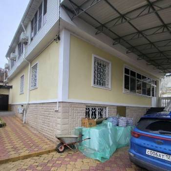 Продается Дом, 304 м²