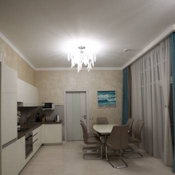 Сдается 2-х комнатная квартира, 80 м²