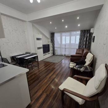 Сдается 1-комнатная квартира, 40 м²