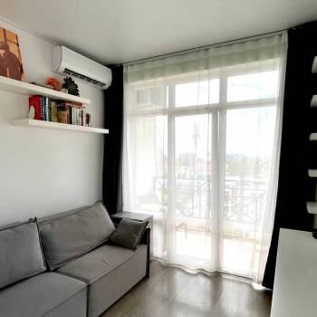 Продается 1-комнатная квартира, 23 м²