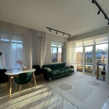 Продается 2-х комнатная квартира, 43 м²