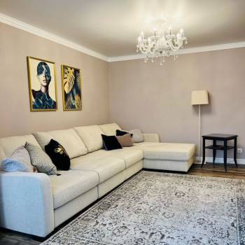 Продается 2-х комнатная квартира, 58 м²