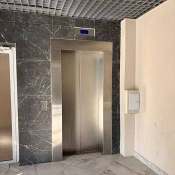 Продается 1-комнатная квартира, 44 м²