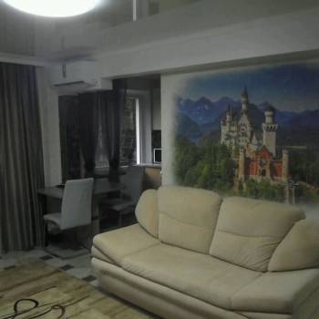 Сдается Многокомнатная квартира, 50 м²