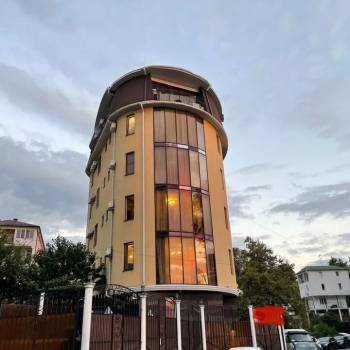 Продается 1-комнатная квартира, 35 м²