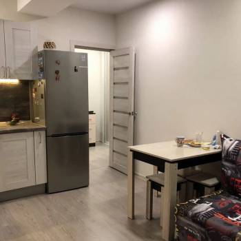 Продается 2-х комнатная квартира, 42 м²