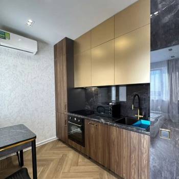 Продается 3-х комнатная квартира, 40,7 м²