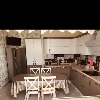 Сдается Многокомнатная квартира, 85 м²