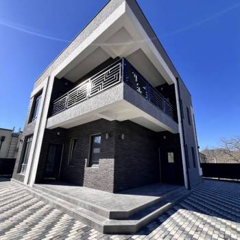 Продается Дом, 193 м²