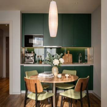 Продается 2-х комнатная квартира, 105 м²