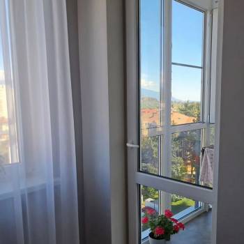 Продается 1-комнатная квартира, 35 м²