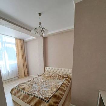 Продается 1-комнатная квартира, 41 м²