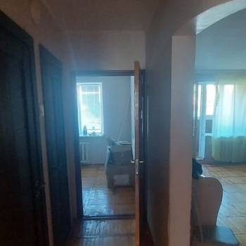Продается Многокомнатная квартира, 84 м²