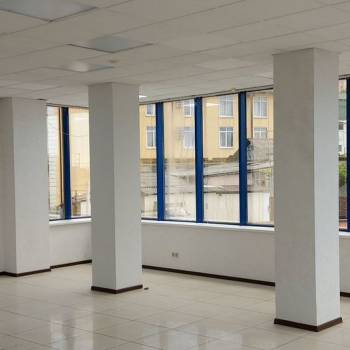 Сдается Нежилое помещение, 92 м²