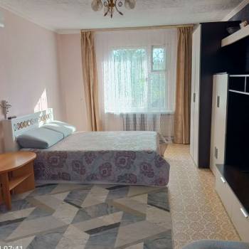 Сдается 1-комнатная квартира, 37 м²