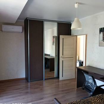 Продается 1-комнатная квартира, 43,2 м²