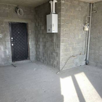 Продается 1-комнатная квартира, 35 м²