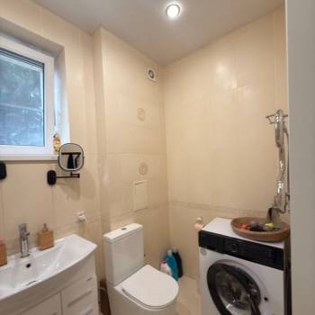 Продается 1-комнатная квартира, 51 м²