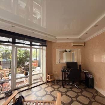 Продается 1-комнатная квартира, 51 м²