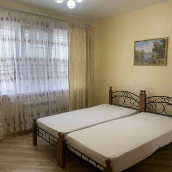 Продается Многокомнатная квартира, 74,7 м²