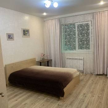 Продается Многокомнатная квартира, 74,7 м²