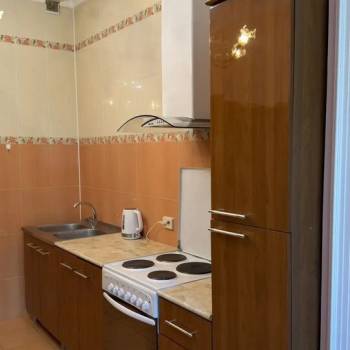 Сдается 2-х комнатная квартира, 87 м²