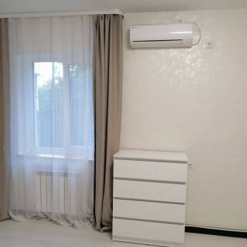 Продается 1-комнатная квартира, 40 м²