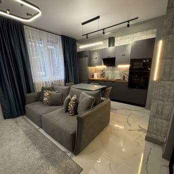Сдается 1-комнатная квартира, 47 м²