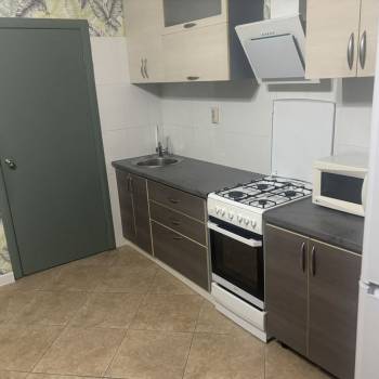 Сдается 1-комнатная квартира, 48 м²