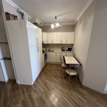 Сдается 2-х комнатная квартира, 88 м²