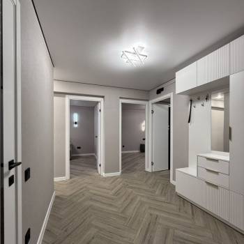 Сдается Многокомнатная квартира, 75 м²