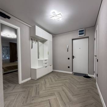 Сдается Многокомнатная квартира, 75 м²