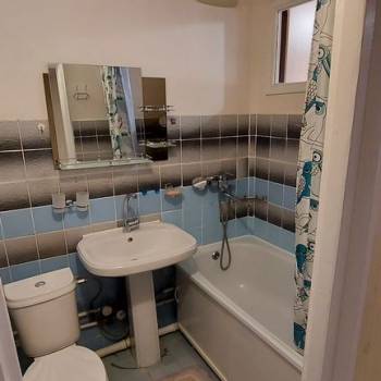 Продается 1-комнатная квартира, 32 м²